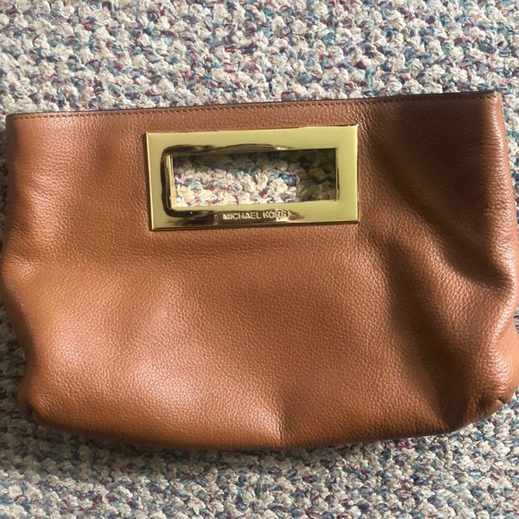 Michael Kors clutch NEVER USED - Picture 1 of 2